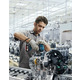 Bosch Гайкокрут Professional GDS 18V-400 акум, 2* 18 В GBA 5 Аг, 400 Нм, 0-2500 об/хв, ЗУ GAL 18V-40, кейс, зажим квадрат, 1.87 кг