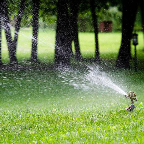 Дощувальний пристрій пульсуючий з повною/частковою зоною поливу на кілку, круг/сектор поливу до 12 м, Brass,