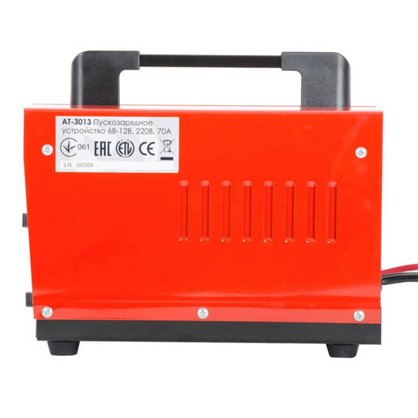 Пускозарядний пристрій 6 В - 12 В, 220 В, 70 А INTERTOOL AT-3013