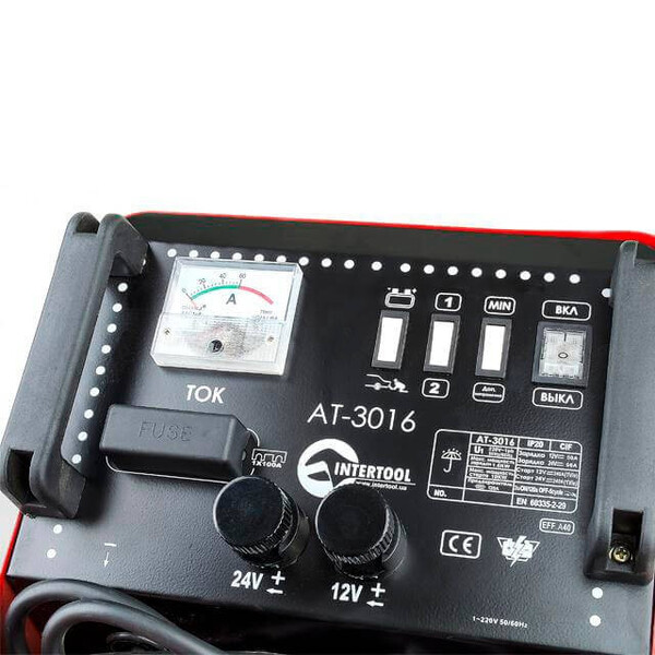Пускозарядний пристрій INTERTOOL AT-3016, 12 В - 24 В, 300 А, 1.2 кВт