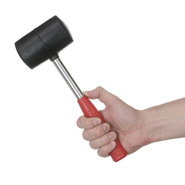 Киянка гумова 680г.80 мм,чорна гума,металева ручка INTERTOOL HT-0232