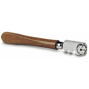 Stanley Склоріз зі сталевим ріжучим коліщатком