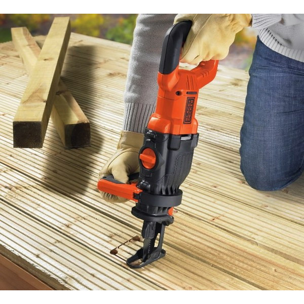 Шабельна пила Black&amp;amp;Decker RS1050EK