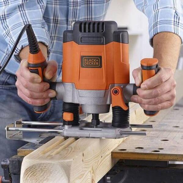 Фрезер сетевой BLACK+DECKER KW1200E