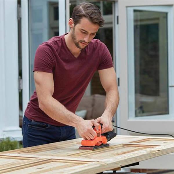 Вібраційна шліфмашина Black&Decker BEW220, 150 Вт, 90х187 мм