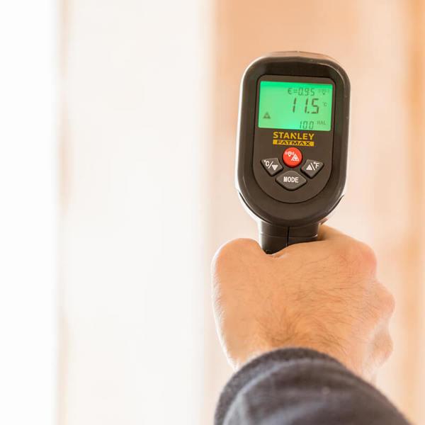 Термометр инфракрасный Stanley FatMax FMHT0-77422