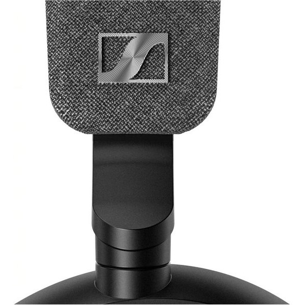 Навушники SENNHEISER MOMENTUM 4 Wireless Чорний