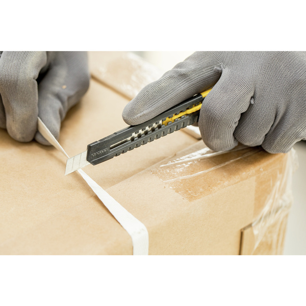 Stanley Нож 9мм сегментоване 130мм пластик серія SM (блистер) (уп.12)