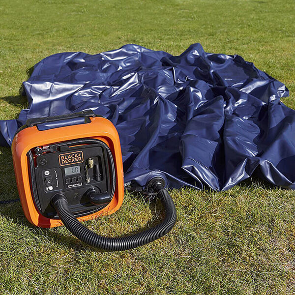 Компресор автомобільний Black+Decker ASI400