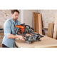 Пила торцовочная сетевая BLACK+DECKER BES700