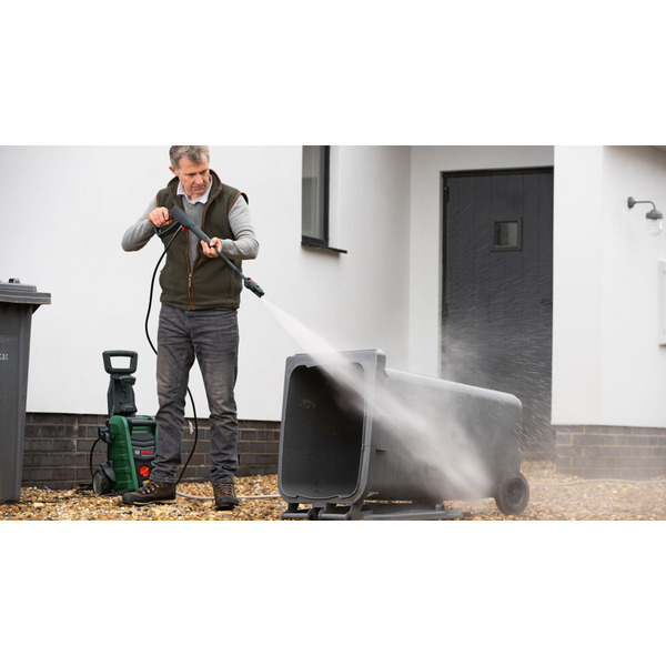 Мінімийка Bosch UniversalAquatak 135