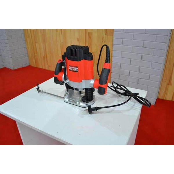 Ручний фрезерний верстат Holzmann OBF 1200