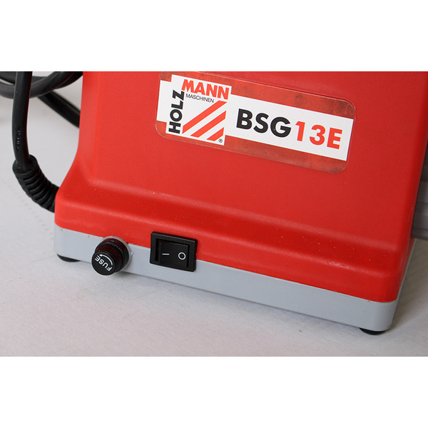 Пристрій для заточування свердел Holzmann BSG 13E