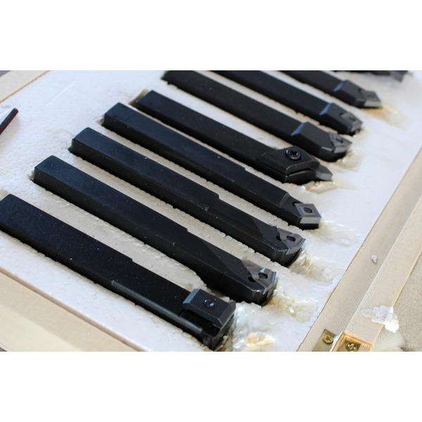 Резцы токарные КОМПЛЕКТ из 9 шт 12 мм Holzmann 9TLG12