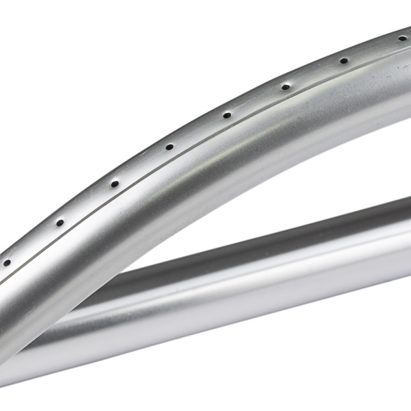 Зрошувач осциляційний 17 отворів металева Н-подібна база GRAD (5014245)