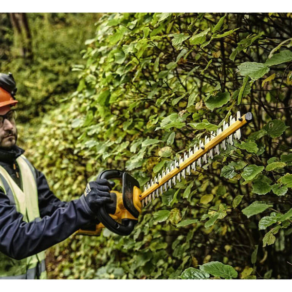 Кущоріз DeWALT DCMPH566P1