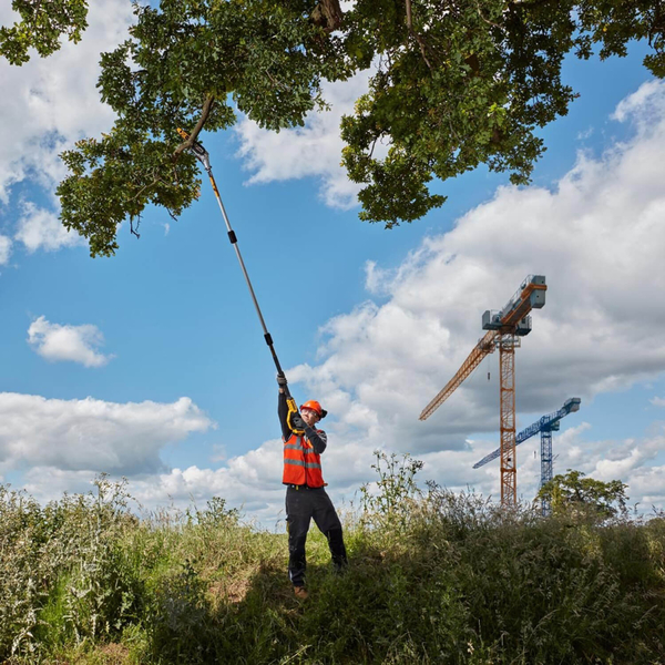 Висоторіз DeWALT DCMPS567N