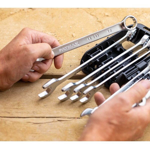 Набір із семи комбінованих ключів STANLEY FMMT82844-0