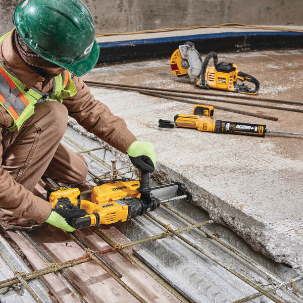 Перфоратор SDS-Plus DeWALT DCH263N