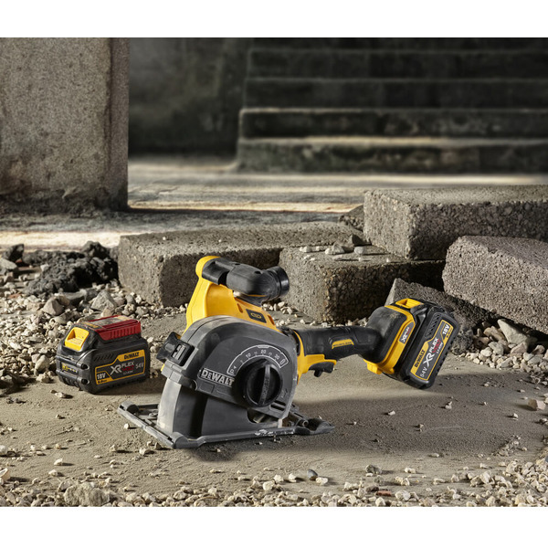 Штроборез аккумуляторный бесщёточный DeWALT DCG200T2