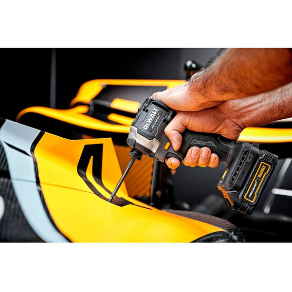 Шурупокрут ударний McLaren F1 TEAM LIMITED EDITION DeWALT DCF85ME2GT