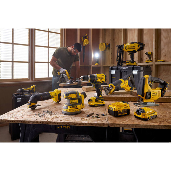 Полірувальна машина акумуляторна STANLEY FATMAX SFMCE100B