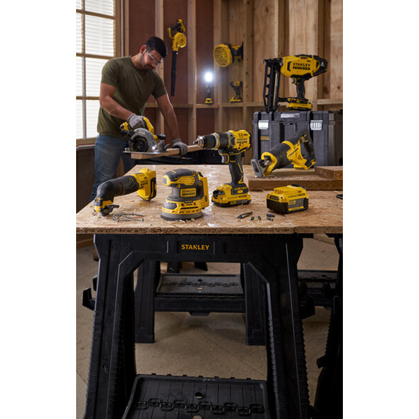 Полірувальна машина акумуляторна STANLEY FATMAX SFMCE100B