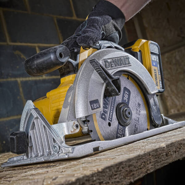 Диск пильный CONSTRUCTION DeWALT DT1950