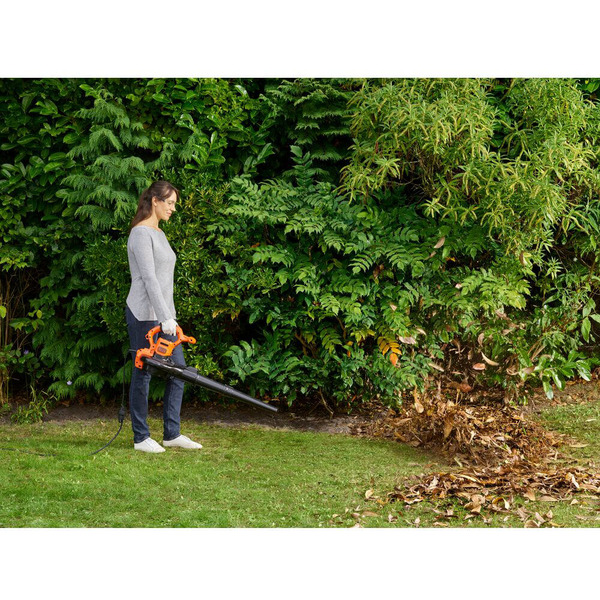 Електричний садовий пилосос BLACK+DECKER BEBLV290