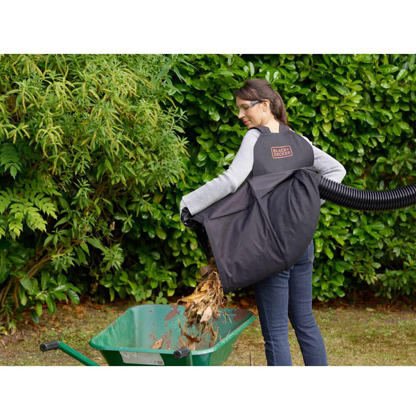 Електричний садовий пилосос BLACK+DECKER BEBLV290