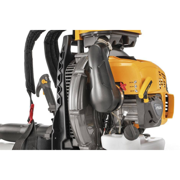 Бензиновый садовый пылесос STIGA BL980R
