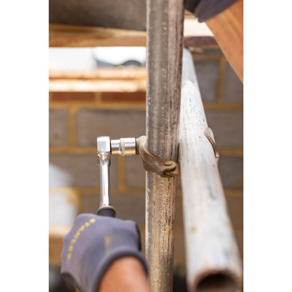 Головка 1/2 х 30 мм, з шестигранним профілем, метричнаі. STANLEY FMMT17245-0