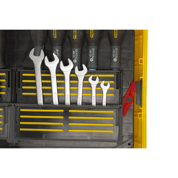 щик техніка FATMAX®, 540 х400 х 435 мм, армований скловолокном, оснащений колесами STANLEY FMST1-72383