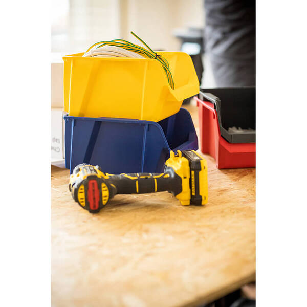 Лоток сортировочный, размеры 240х175х125 мм STANLEY STST82740-1