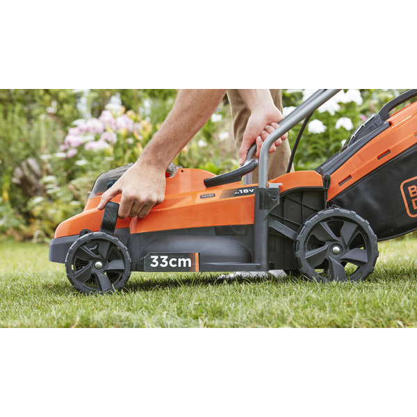Газонокосарка BLACK+DECKER BCMW3318L2