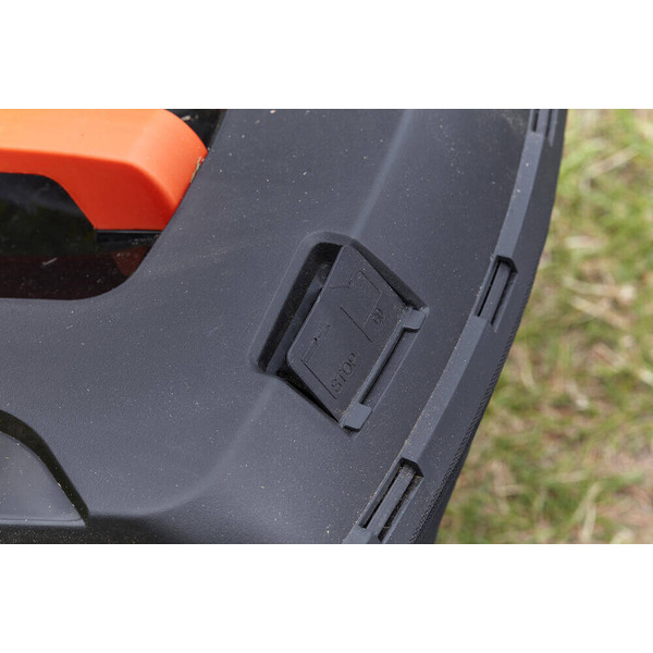 Газонокосилка аккумуляторная BLACK+DECKER BCMW3336L1