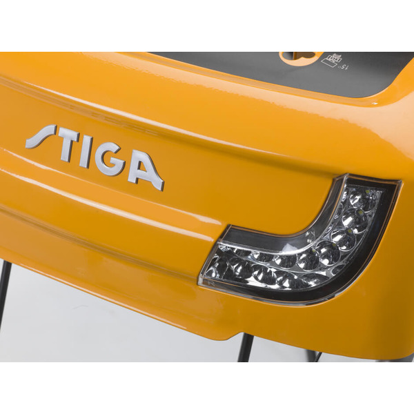 Подметальная машина бензиновая самоходная STIGA SWS600GE