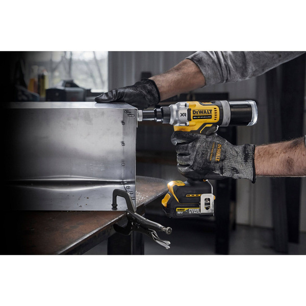 Заклепочник акумуляторний безщітковий DeWALT DCF414NT