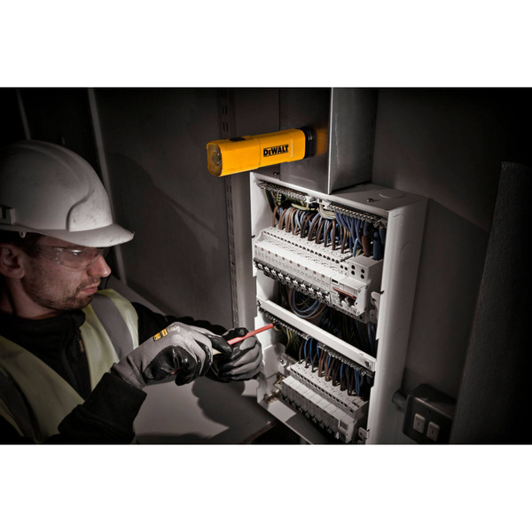 Ліхтар DeWALT DCL183