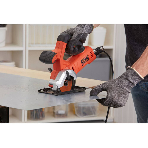 Пила дискова мережева BLACK+DECKER BES510