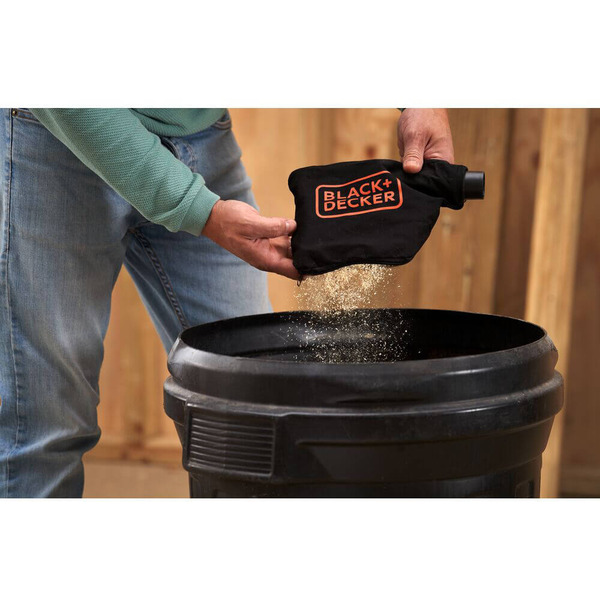 Монтажна пилка Black+Decker BES701