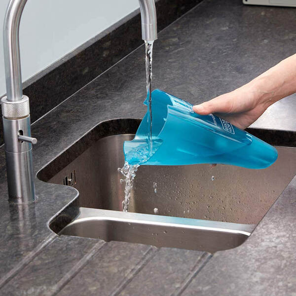 Акумуляторний пилосос BLACK+DECKER WDC215WA