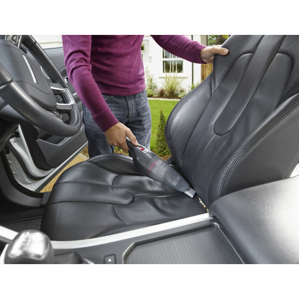 Назва товару: Автомобільний пилосос Black+Decker NVB12AVA