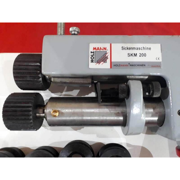 Ручний відбортовочний верстат Holzmann SKM 200