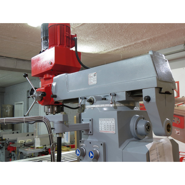 Фрезерний верстат Holzmann BF 1000DDRO