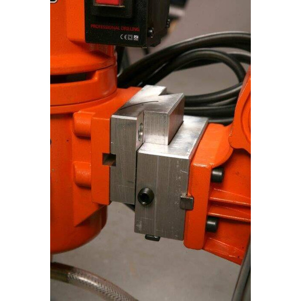 Установка алмазного бурения по бетону Bass Polska 7753