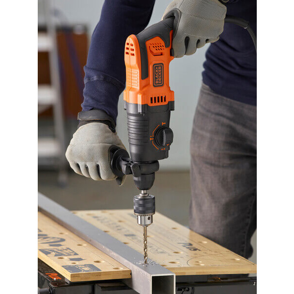 Перфоратор сетевой SDS-Plus BLACK+DECKER BEHS01