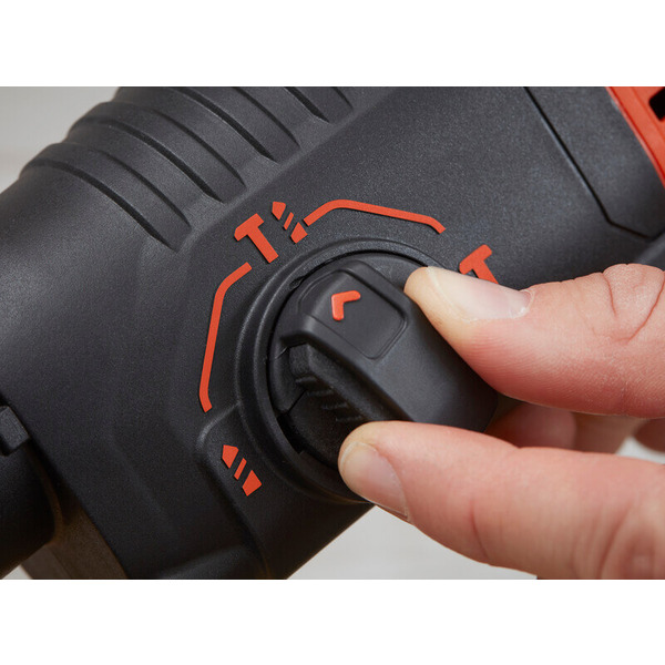 Перфоратор сетевой SDS-Plus BLACK+DECKER BEHS01