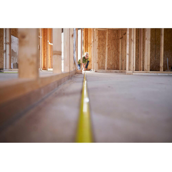 Рулетка вимірювальна CONTROL-LOCK довжиною 10 м, шириною 25 мм, в обгумованому корпусі, з подвійною шкалою STANLEY STHT37233-0