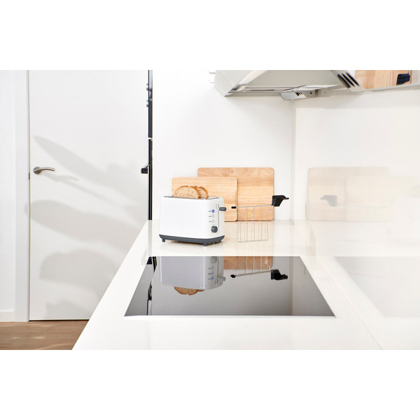 Тостер BLACK+DECKER BXTOA820E